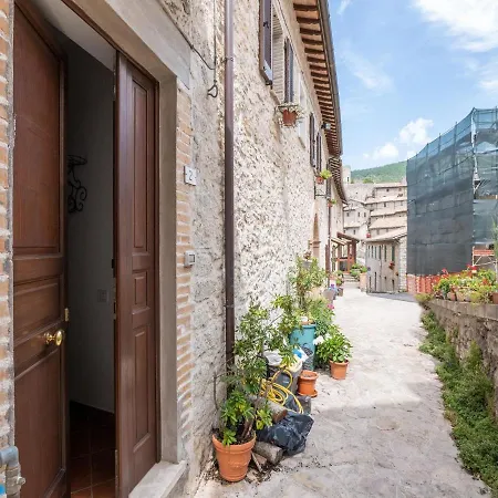 Appartamento Inviting In Umbria With Garden